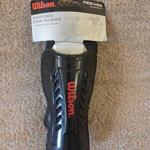Wilson WSP2000 Pee Wee Soccer Shin Guards – New